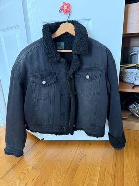 Black Sherpa-Lined Jeans Jacket